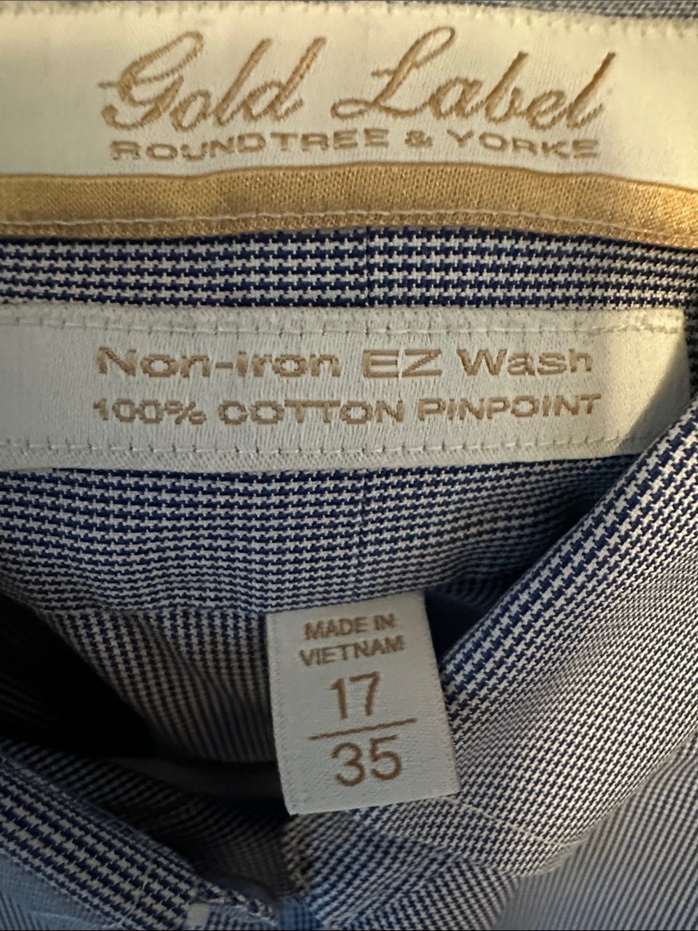 Roundtree & Yorke Gold Label Blue and White Pinpoint Dress Shirt